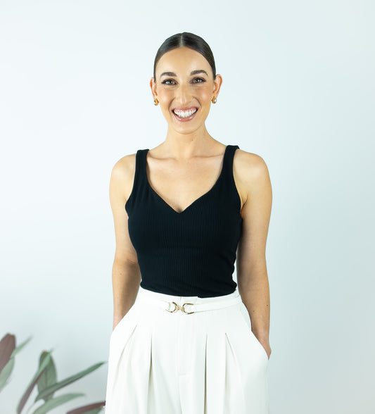 Black Essentials: Tank
